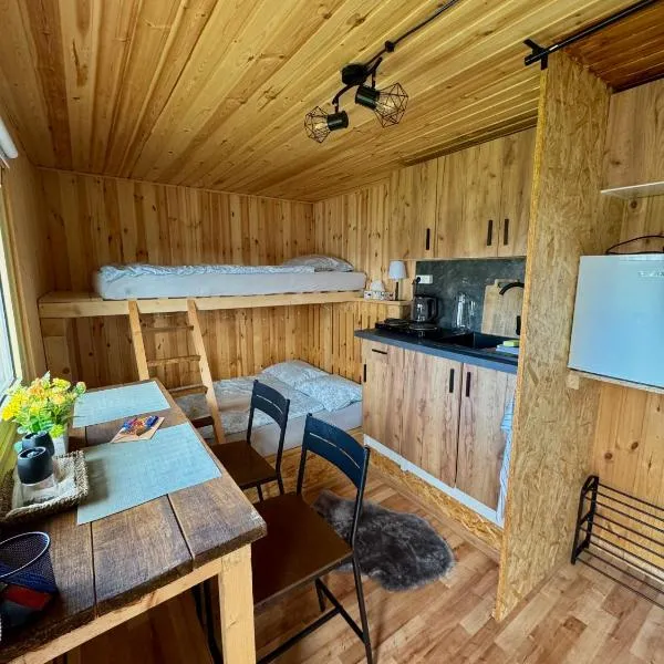Tiny House by the river, hotel in Litoměřice