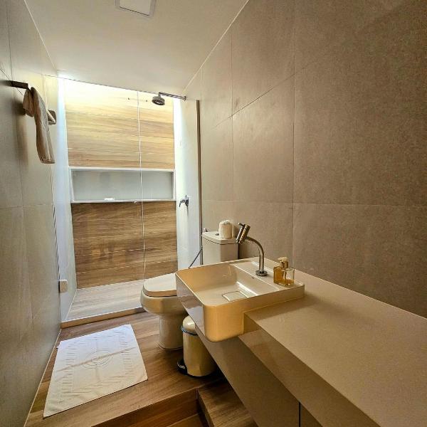Sofisticação e Luxo à Beira-mar com Piscina Privativa no Cais Eco by HM - Foto 3