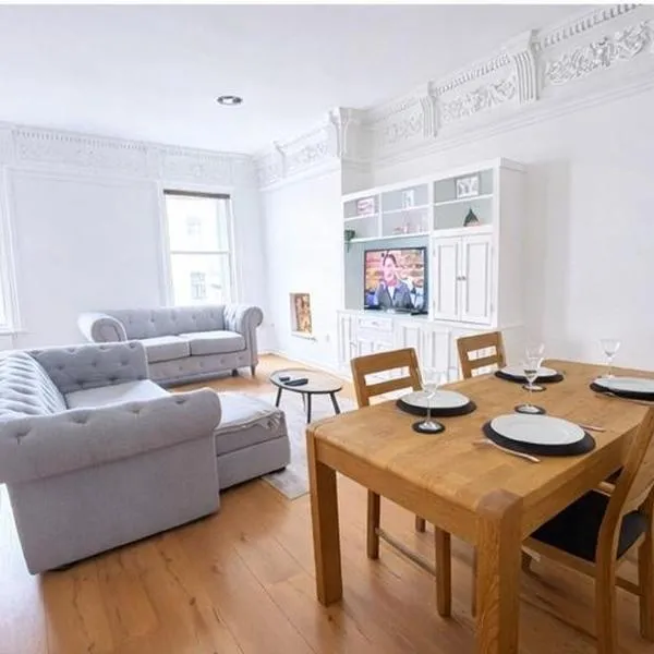 Exceptional City Centre Apartment, Hotel in Sunderland