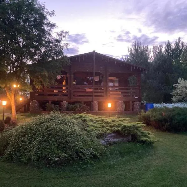 Pikkjärve puhkemaja, hotel a Tilsi