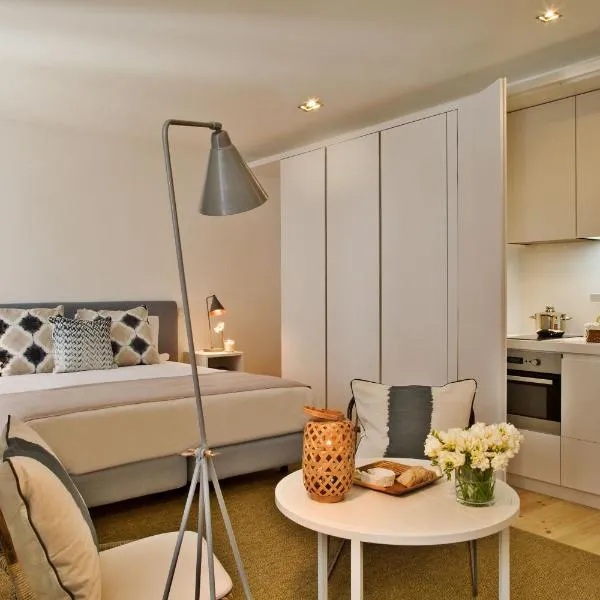 Lisbon Five Stars Apartments Combro 77, hotel in Lisbon