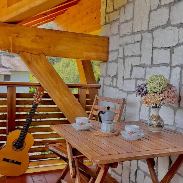 Cortalta Mountain Lodge - Appartamenti con giardino, hotell sihtkohas Fai della Paganella