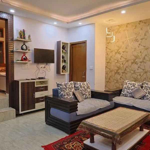 The Hidden Hills Stay,2BHK Near Mall Road, hotel v destinaci Mussoorie