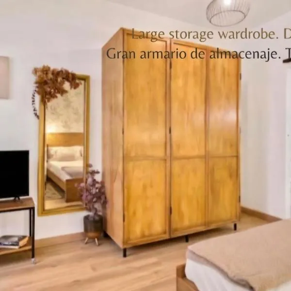 URBAN LOFT VALENCIA, hotel sa Valencia