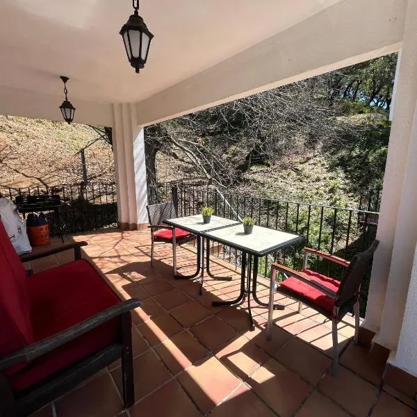 LA CASA del CASTAÑO, hotel di Aracena