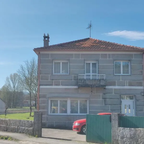 Casa a Trepa, hotel en Villar de Barrio