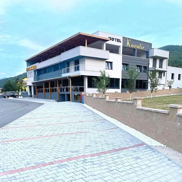 Hotel Kavalir, hotelli kohteessa Žepče