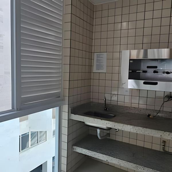 Apartamento com 2 Quartos a 500m da Praia do Forte - Foto 3