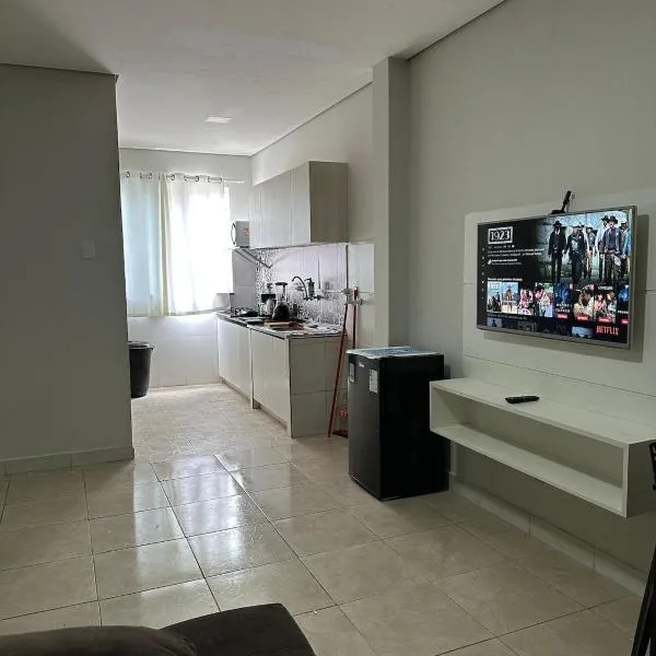 Apartamento 1Quarto apto 102 no cond jdeuro2 comercial G COLORADO, hotel Brazíliavárosban