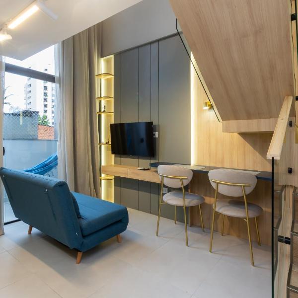 Loft 5- Apartamento Duplex com Varanda, lavanderia, espaço de trabalho- Até 4 pessoas - Foto 5