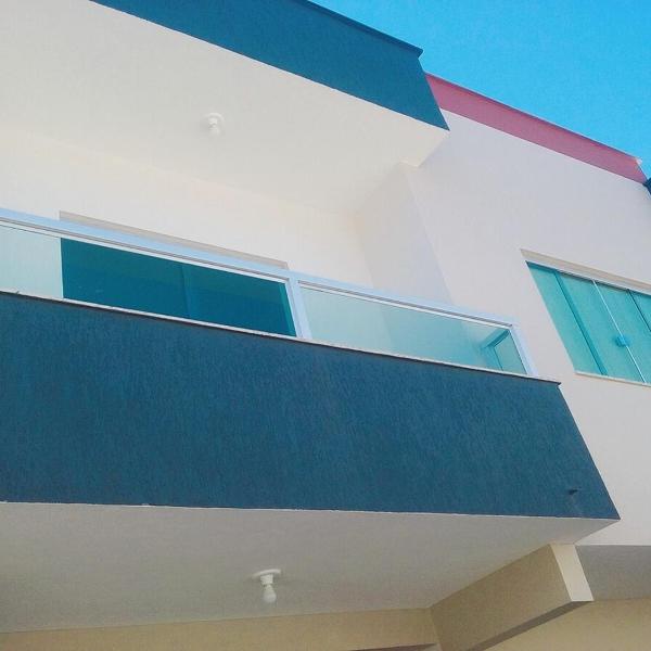 Casa Agradável Completa com 3 Quartos, 2 Banheiros e Garagem - Foto 5