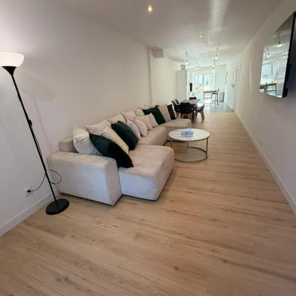 Maison rénovée de 3 chambres - confortable, calme et spacieuse, hotel sa Tréveray