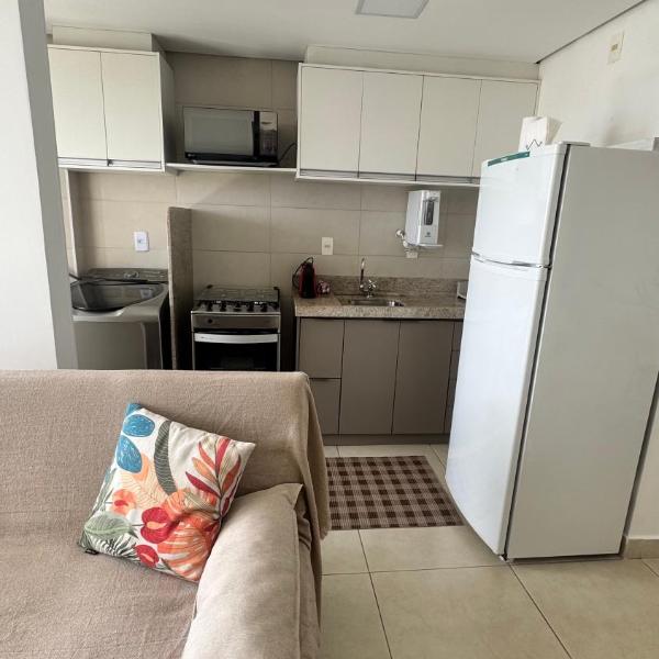 Apto 2Q no Marista, Conforto é ótima localização - Foto 5