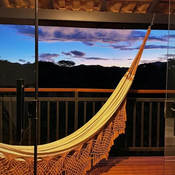 Claruá Chalés- Loft Baru 100m2-Privativo com Vista- 3 min de carro do Rio, viešbutis mieste Kavalkantė