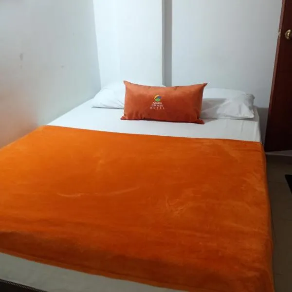 Hotel Avenida El Bosque a 2 cuadras de la clínica foscal y cardiovascular,HIC,Unab, hotel in Floridablanca