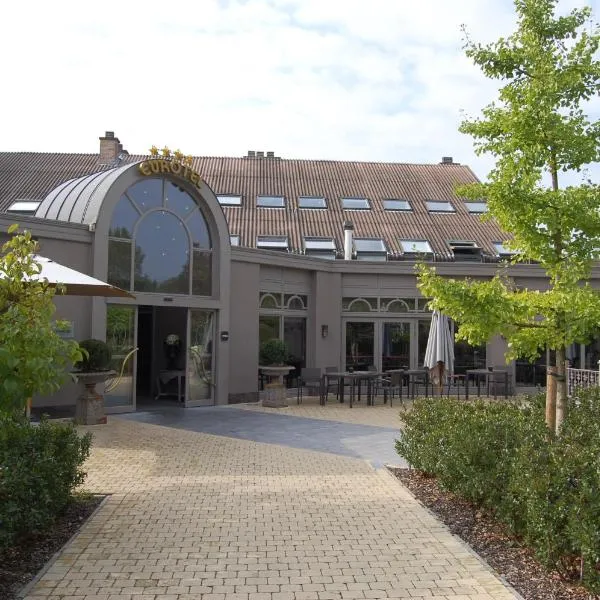 Eurotel Lanaken, hotel in Smeermaas