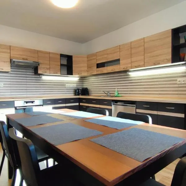 Bohemica Bellavista Apartment, hotel a Děčín