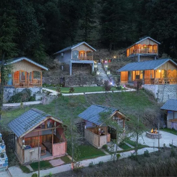 Echor Treehouse Retreat Tandi Jibhi, hotel em Jibhi