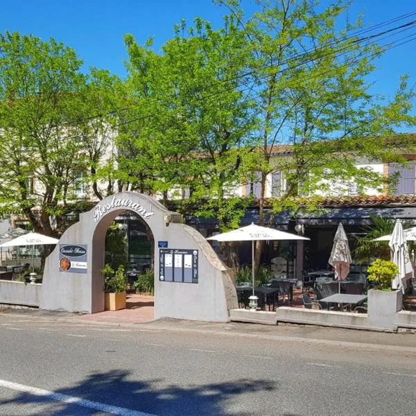 Hôtel La Renaissance, hotel a Revel