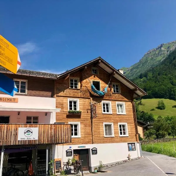 Aktivhostel HängeMatt, hotell i Matt