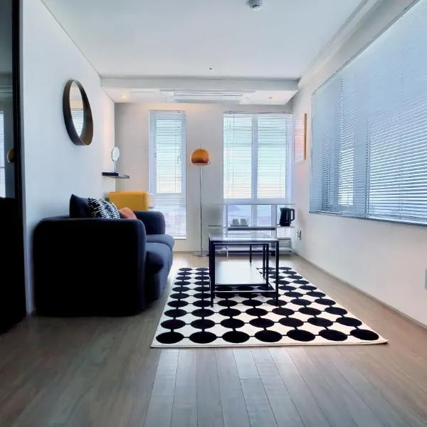 The First70 Hotel, hotelli Seogwipossa