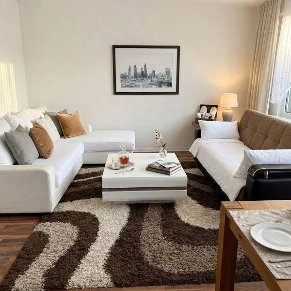 Ferienwohnung warm & Komfortabel, Ruhige Lage zentral gelegen, hotel em Bietigheim-Bissingen