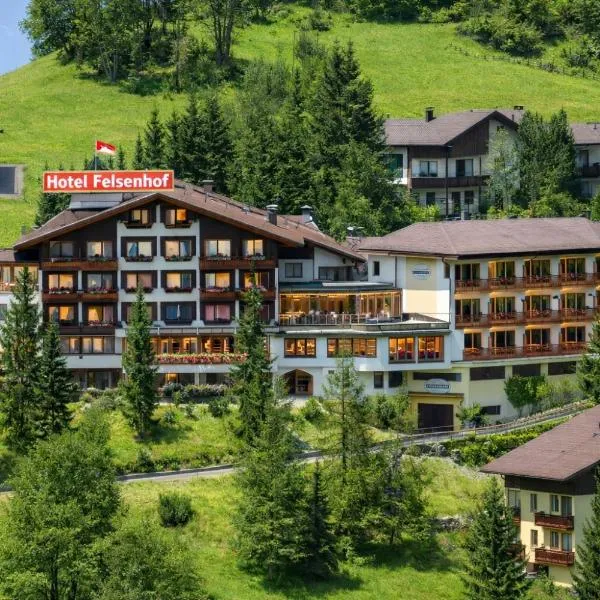 Wohlfühl & Genusshotel Felsenhof, готель у місті Бад-Кляйнкірхгайм