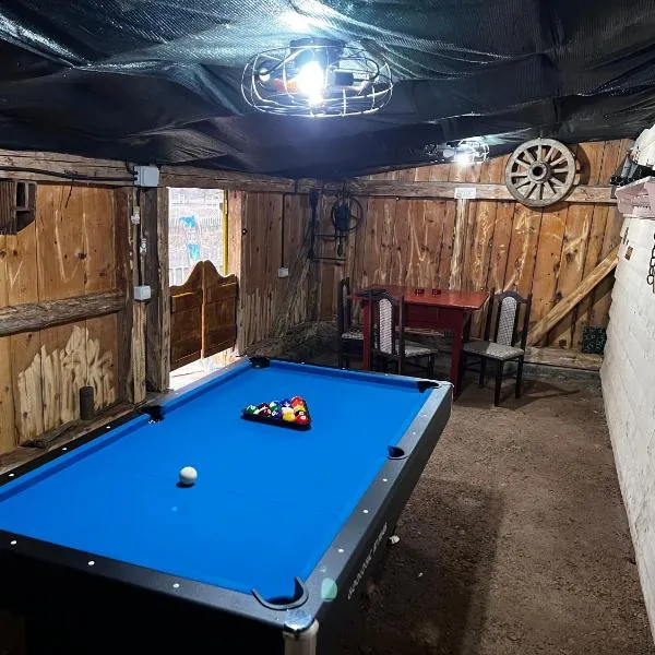 Casa Adela LaculRosu Bicaz, מלון בNeagra