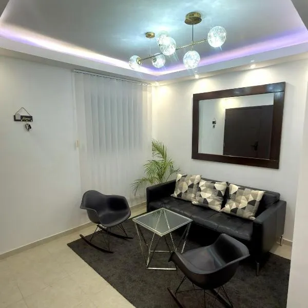 Moderno Penthouse, hotel Solorín városában