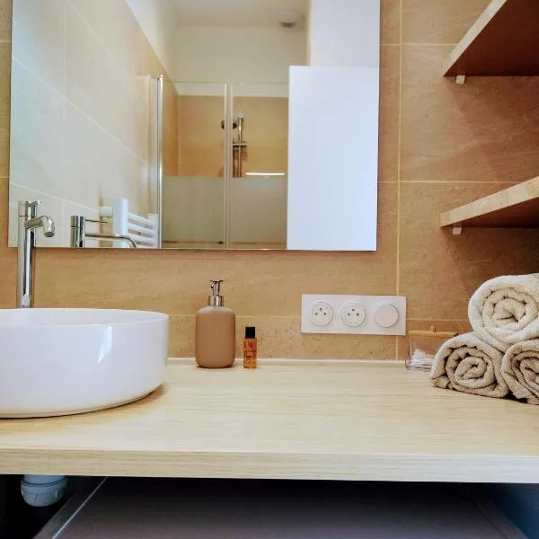 "VKLS 2" Appartement lumineux jusqu'à 4 pers, hotel di Languidic