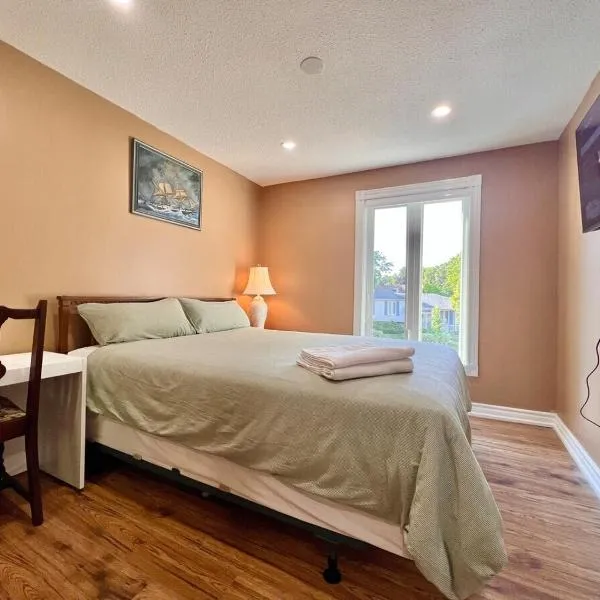 Cozy Home Near Transit & Hillcrest Mall with Free Parking, hotel u gradu Ričmond Hil