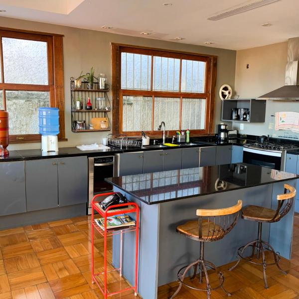 Ideal for groups 4 Bed Prime Location Pool BBQ - Foto 4
