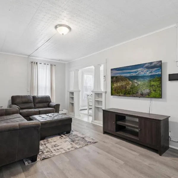 Home In Highland Park, hotel en Saint Paul