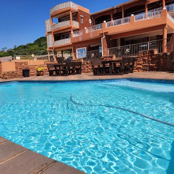 Golden Dawn Chalets, hotel i La Mercy