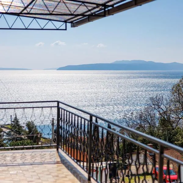 Maestro Apartments Ičići Opatija Riviera, hotel u Ičićima