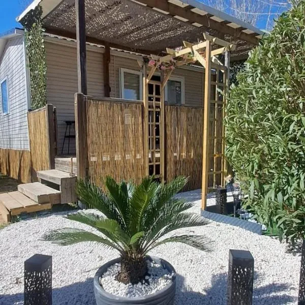 Mobile Home 8 personnes, hotel a Vias