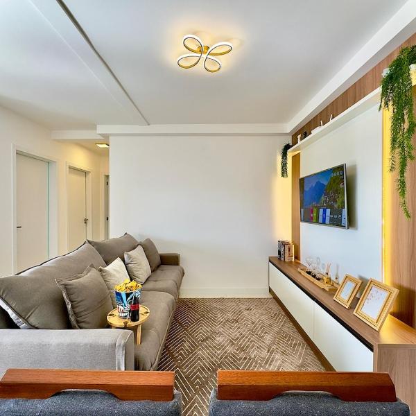 Comfort club vista p/ mar, Ar cond. e próx. Beto Carrero