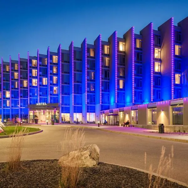 Grey Eagle Resort, hotel u gradu Kalgari