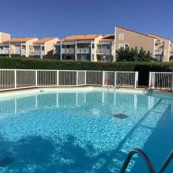 Location saisonnière à Palavas, clim, piscine – hotel w mieście Palavas-les-Flots