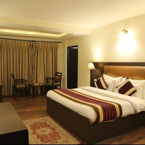 Hotel Sandhya, hotel di Kasol