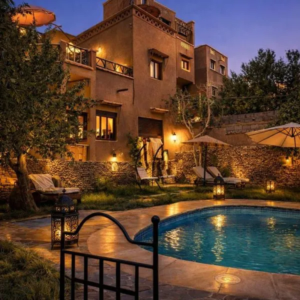 Riad Des Vieilles Charrues, Hotel in Boumalne