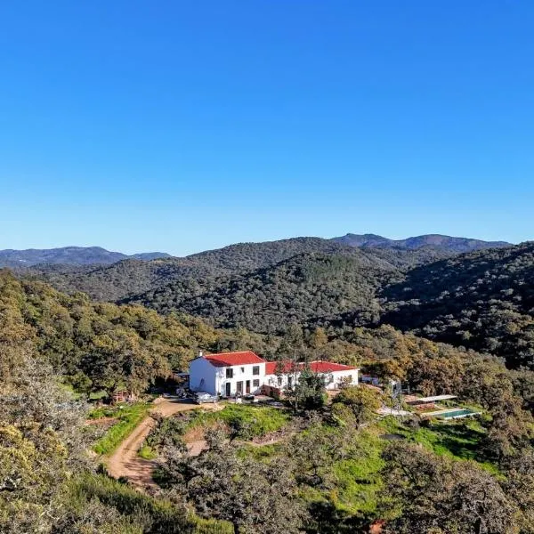 Finca Bravo, hotel in Cortegana