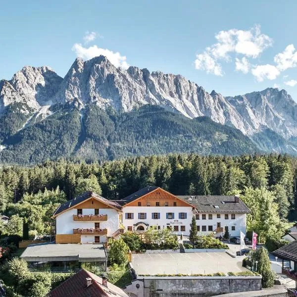 Romantik Alpenhotel Waxenstein, hotel sa Grainau