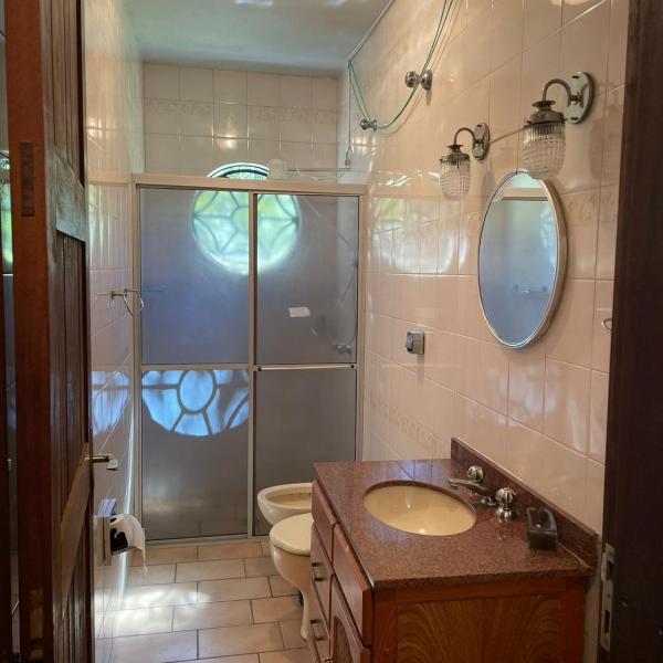 Memora Guesthouse Bateias - Casa Inteira ou quartos em chácara - Foto 3
