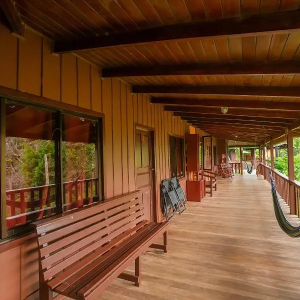 La Laguna del Lagarto Eco-Lodge – hotel w mieście Pital