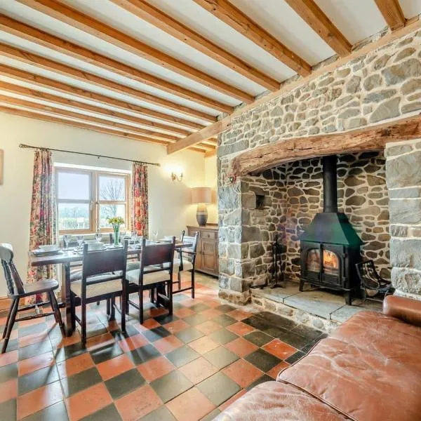 Perfect cottage retreat near the Brecon Beacons, hotel v destinaci Llanwrda