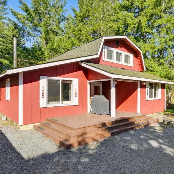 Cozy Ashford Home - 5 Mi to Rainier Natl Park!, hotel ad Ashford