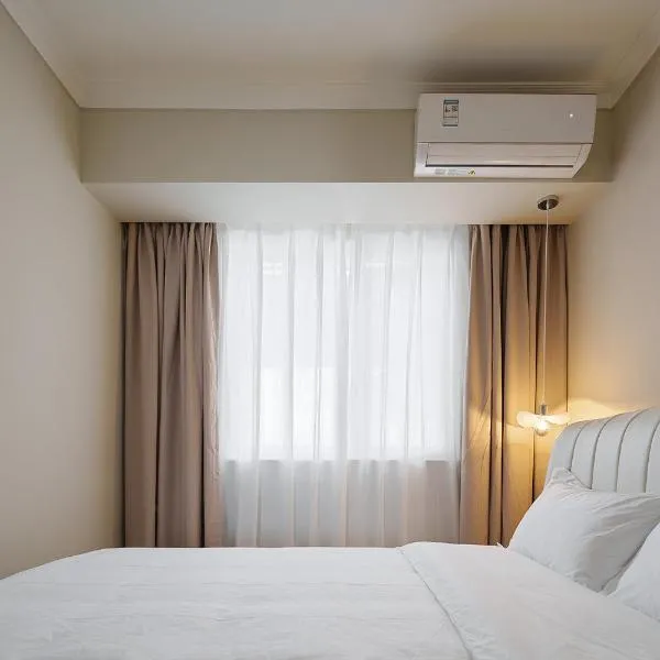 - Road Passenger - Daughter City - Xujiaping Airport - Enshi Women and Children-s Hospital - Tusi City - Xinghui Square - Selenium Tea City - Railway Station - 3-bedroom, hotel em Enshi