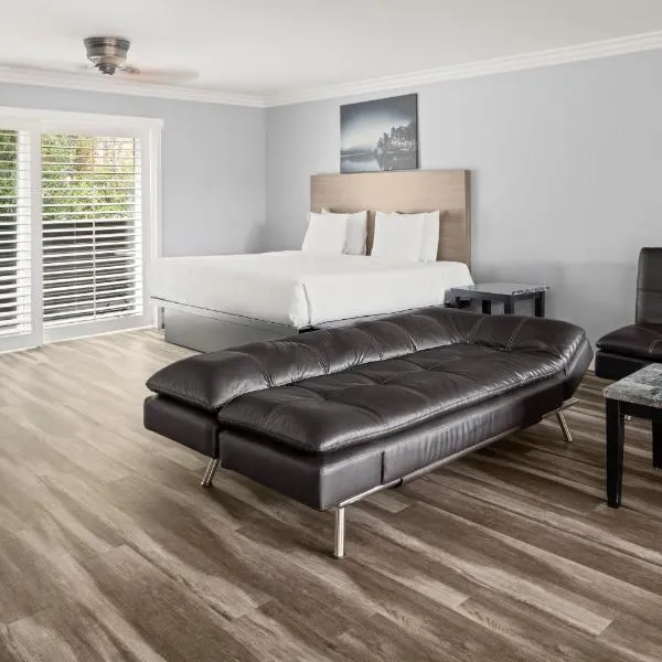 Lone Oak Lodge, Hotel in Monterey