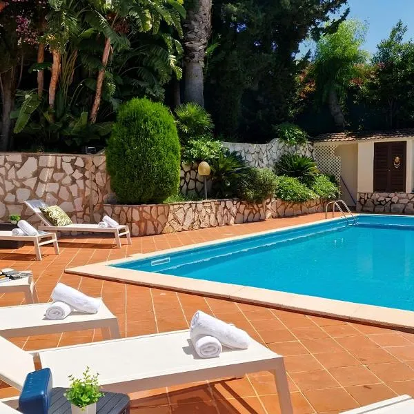 Villa Domus Dea Mondello, hotel a Mondello